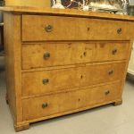 761 8528 CHEST OF DRAWERS